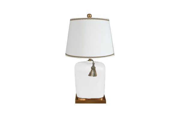 Home Decor Table / Standing Table Table Lamp HB-2666 Front View